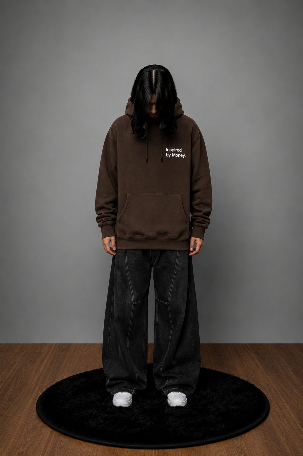 Hoodie - " Created by Money" - Marrón