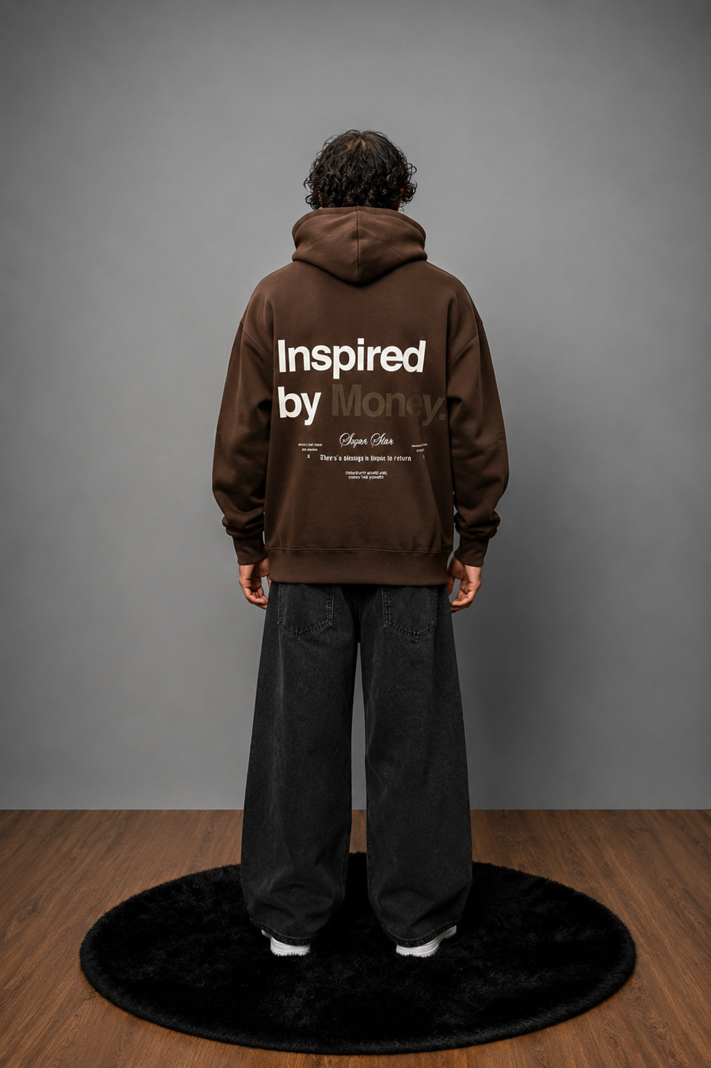 Hoodie - " Created by Money" - Marrón