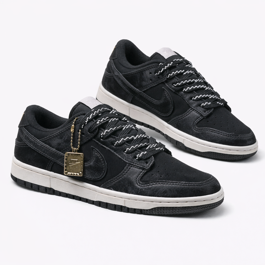 Nike Dunk Low Premium