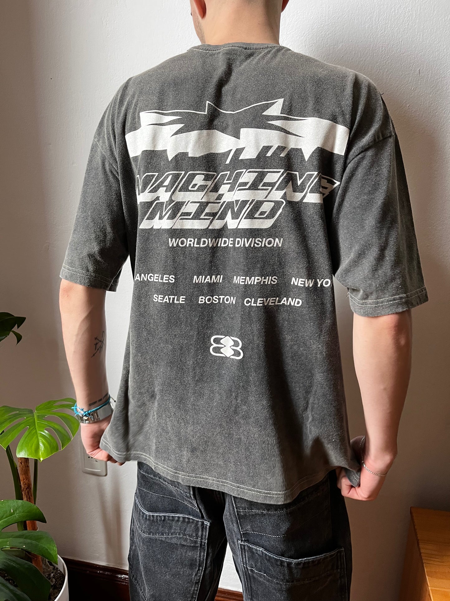Remera Machine Mind