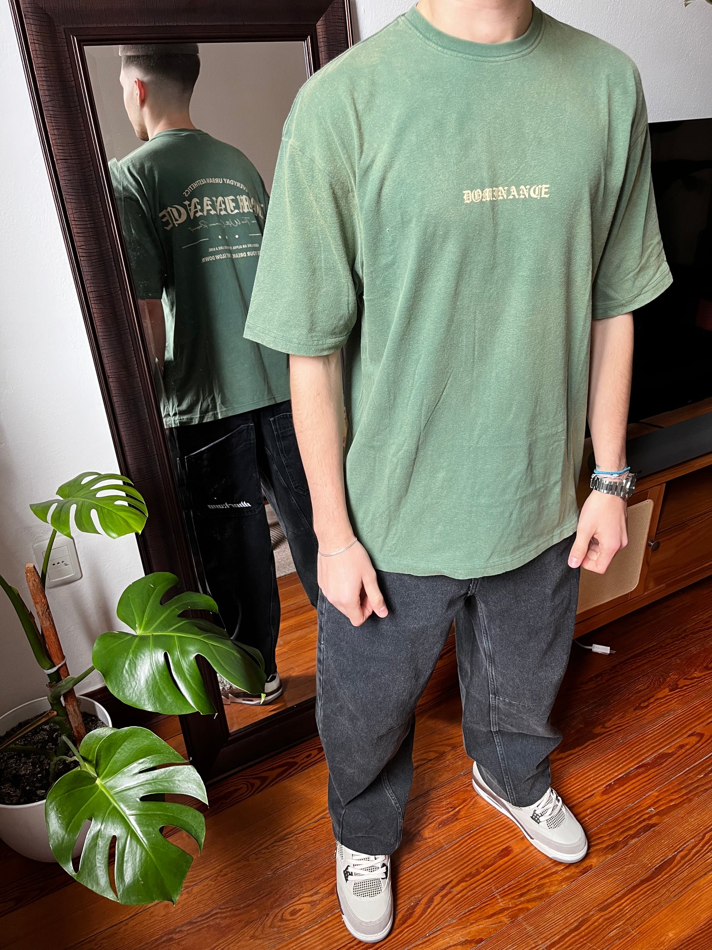 Remera Bombjnance - Verde