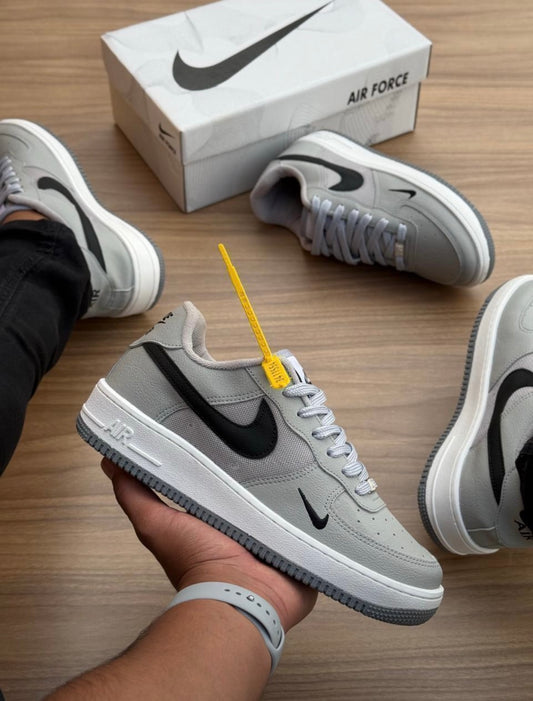 Nike Air Force 1 Low Grey/Black.